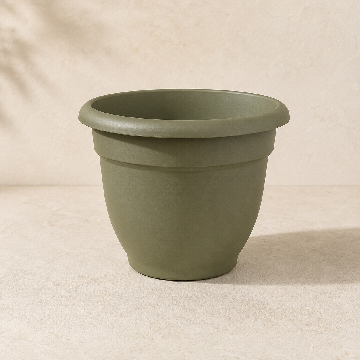 Bloem Ariana planter with grid in Living Green in multiple sizes