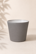 Calypso terracotta planter in Grey